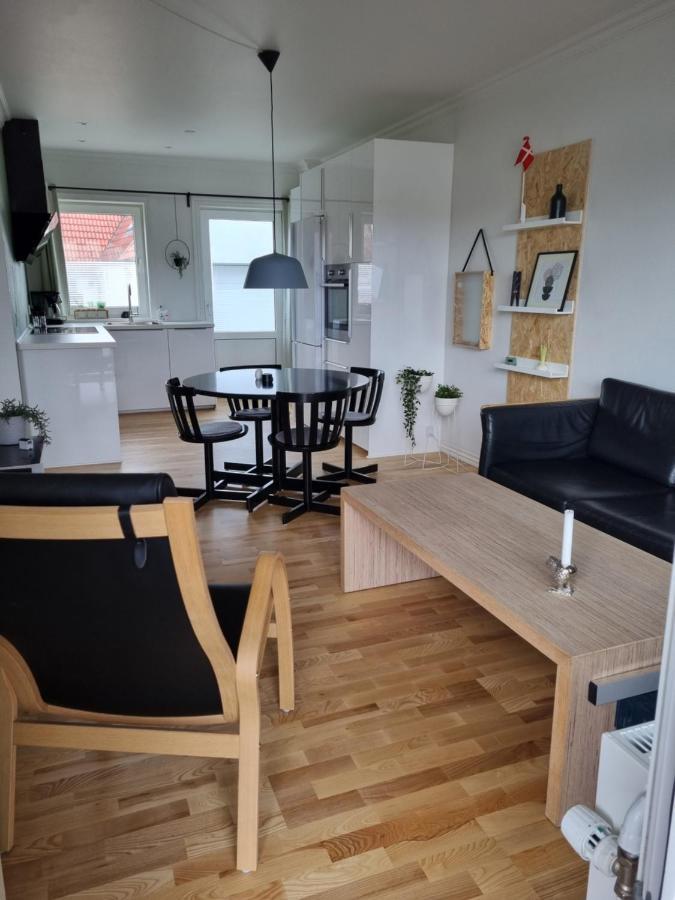Lokken Centrum Ferielejlighed-Apartment 4E Dış mekan fotoğraf